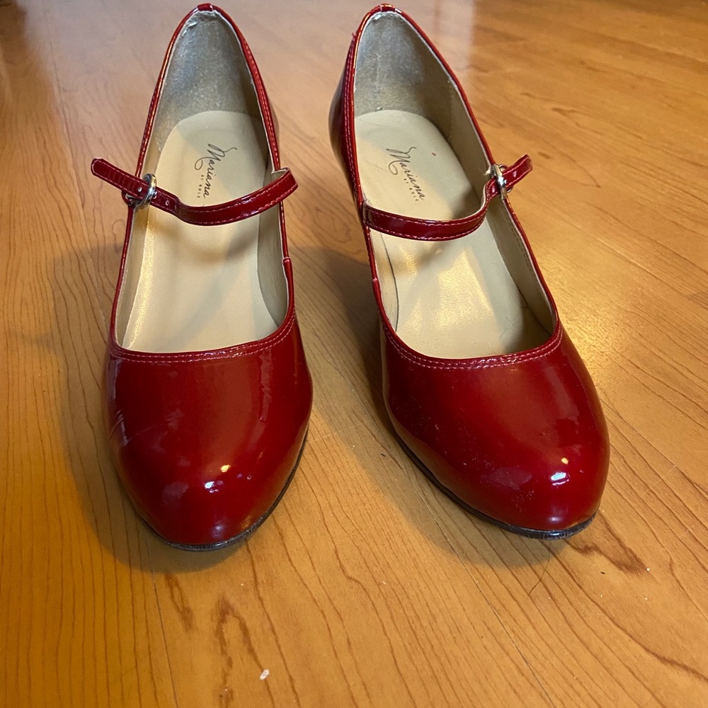 Vintage Mariana by Golc Red 3” Heels